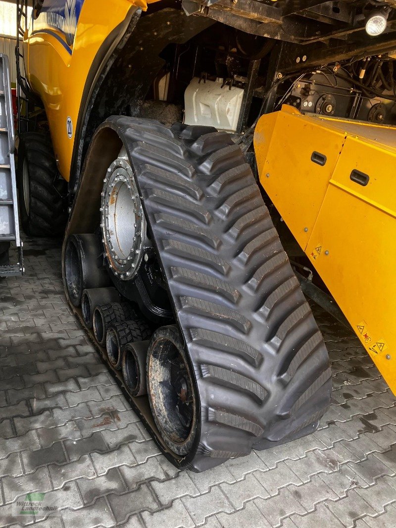 Mähdrescher del tipo New Holland CR 8.80 Smart Trax T4, Gebrauchtmaschine In Rhede / Brual (Immagine 23)