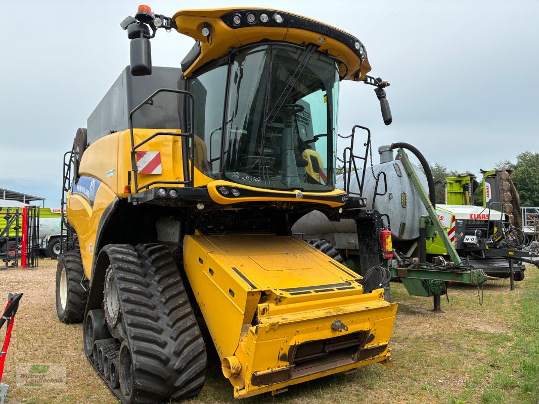 Mähdrescher del tipo New Holland CR 8.80 Smart Trax T4, Gebrauchtmaschine In Rhede / Brual (Immagine 20)