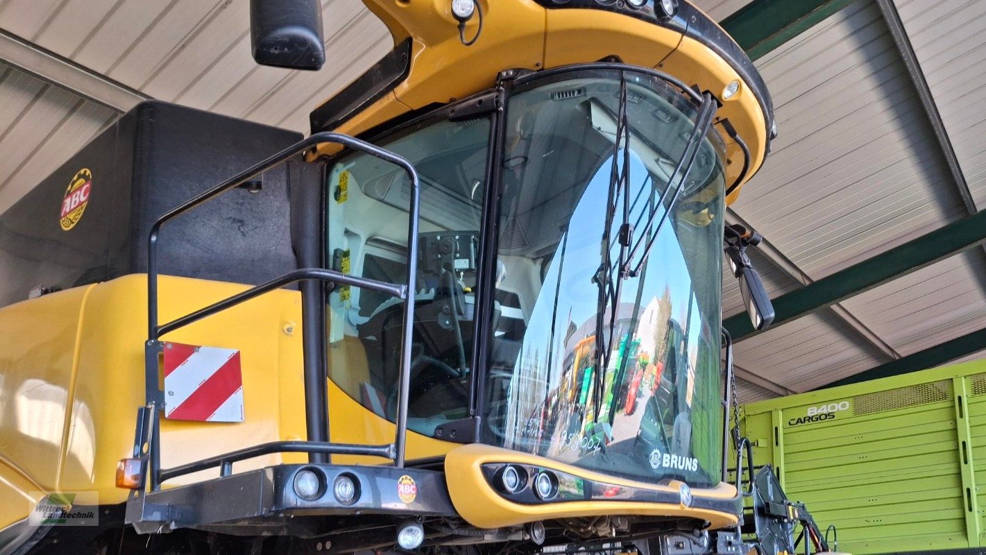 Mähdrescher del tipo New Holland CR 8.80 Smart Trax T4, Gebrauchtmaschine In Rhede / Brual (Immagine 7)