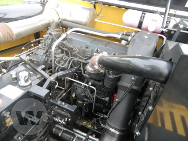 Mähdrescher des Typs New Holland CR 8.80 STAGE5 RAUPE, Neumaschine in Börm (Bild 5)