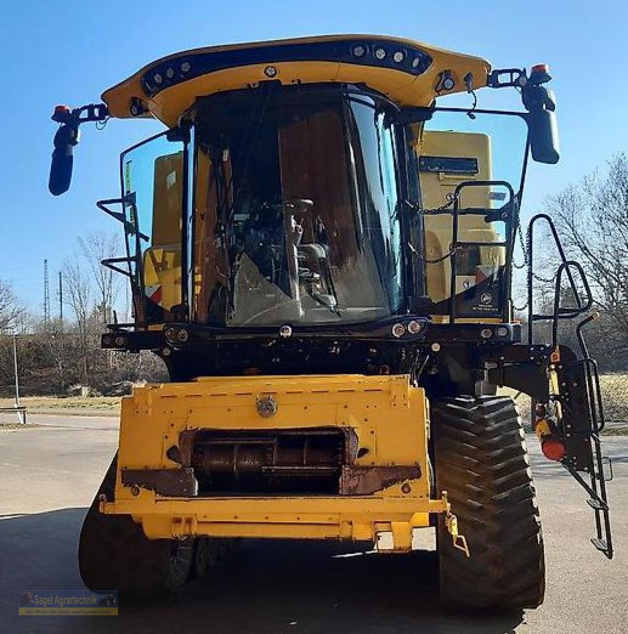 Mähdrescher tip New Holland CR 8.80 Terraglide, Neumaschine in Rhaunen (Poză 2)