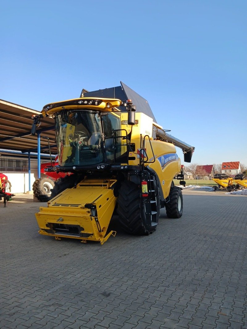 Mähdrescher a típus New Holland CR 8.80, Gebrauchtmaschine ekkor: Ebersbach (Kép 3)
