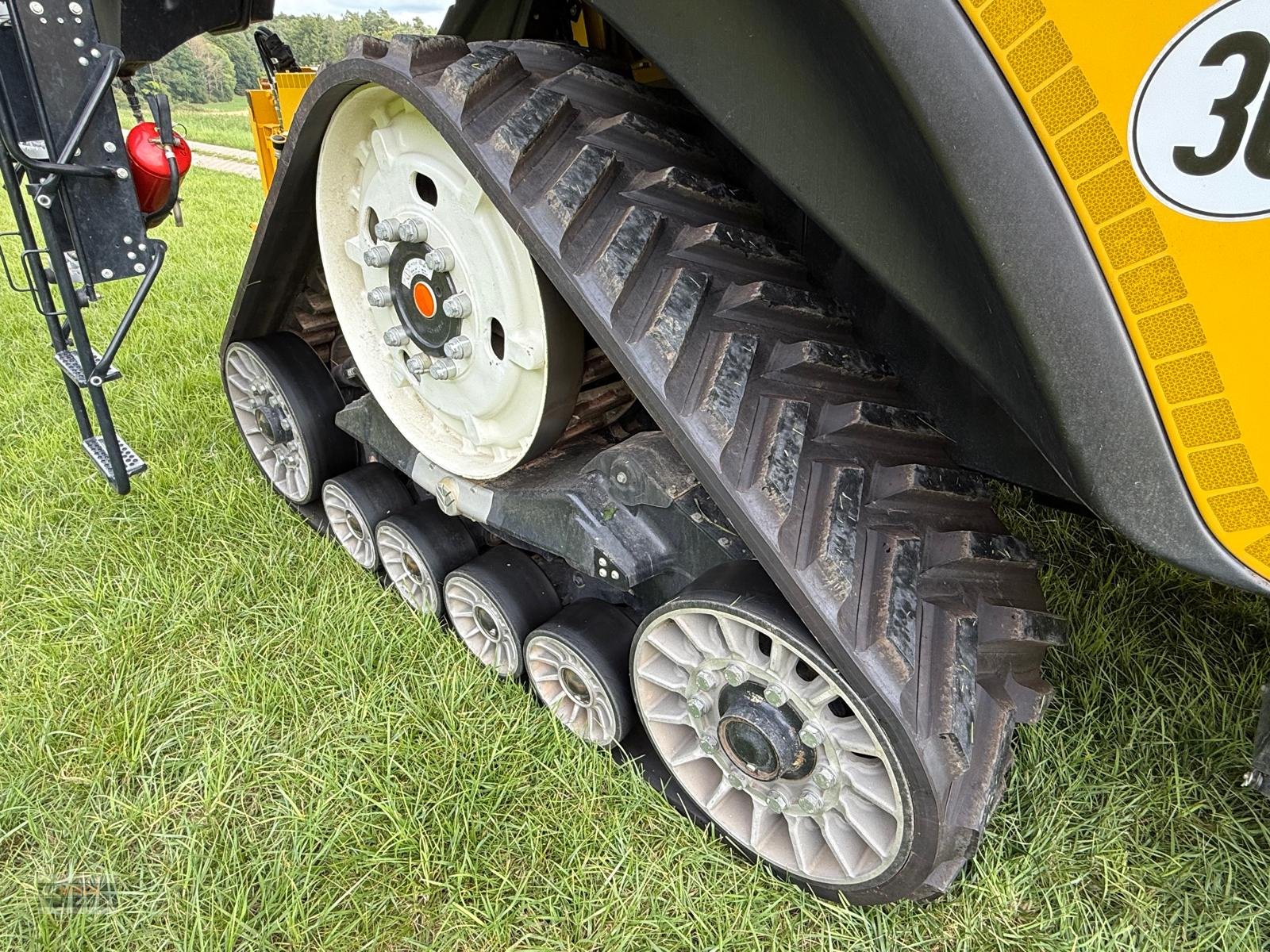 Mähdrescher типа New Holland CR 8.90 IntelliSense, Gebrauchtmaschine в Lichtenfels (Фотография 13)