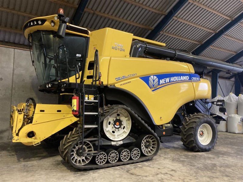 Mähdrescher of the type New Holland CR 8.90 Med 4WD og GPS, Gebrauchtmaschine in Horsens (Picture 1)