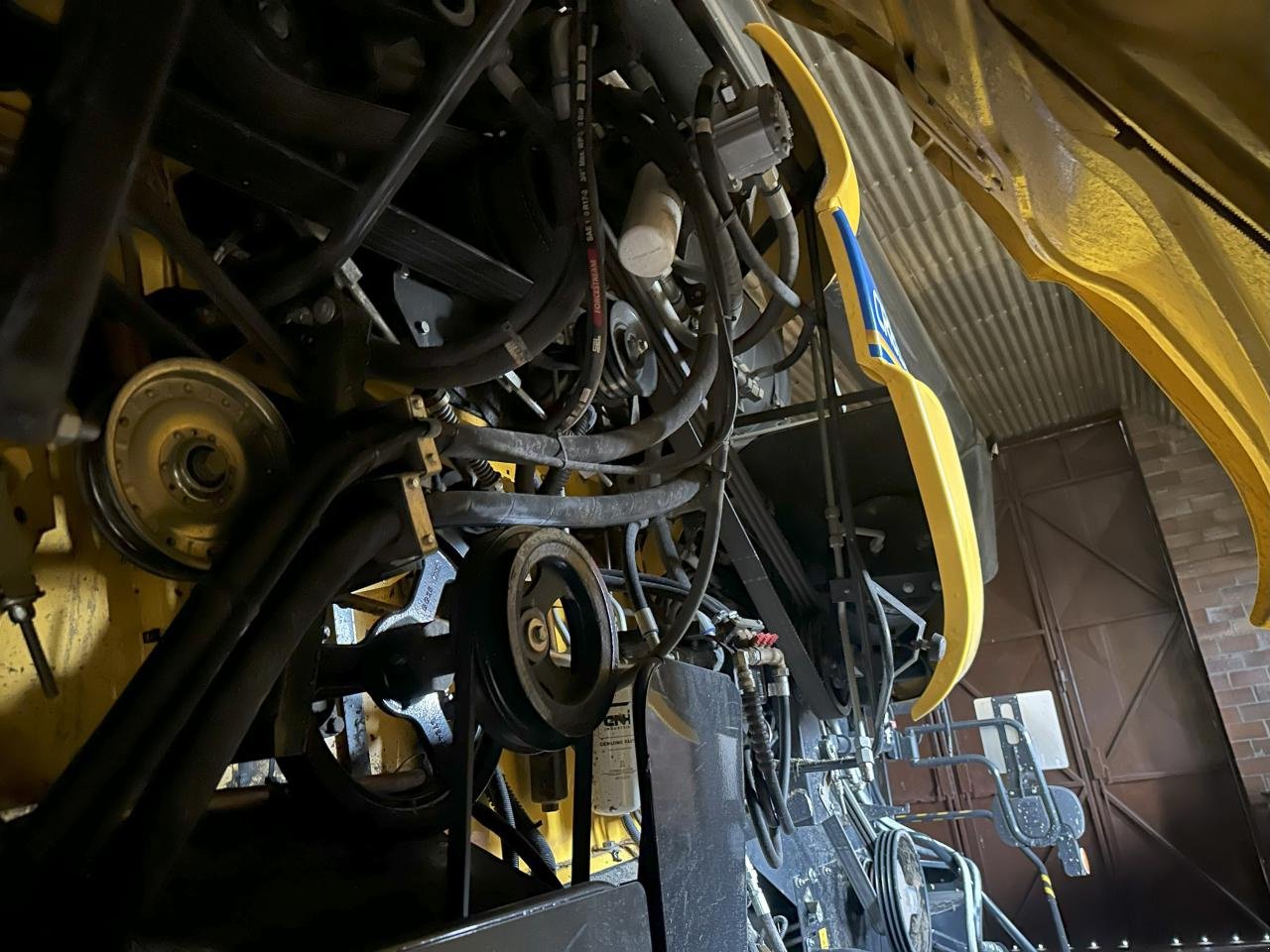 Mähdrescher типа New Holland CR 8.90 SCR, Gebrauchtmaschine в Beelitz (Фотография 4)