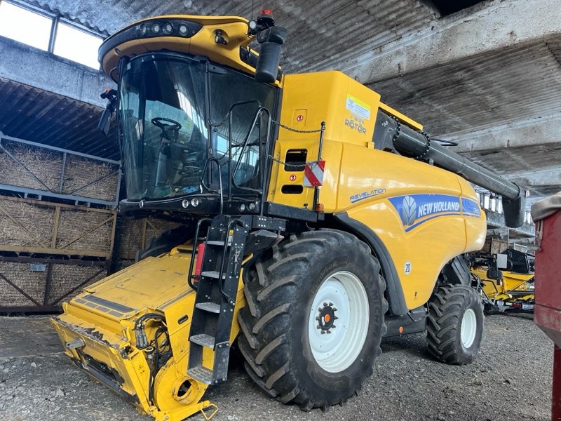 Mähdrescher tipa New Holland CR 8.90, Gebrauchtmaschine u Ebersbach (Slika 1)