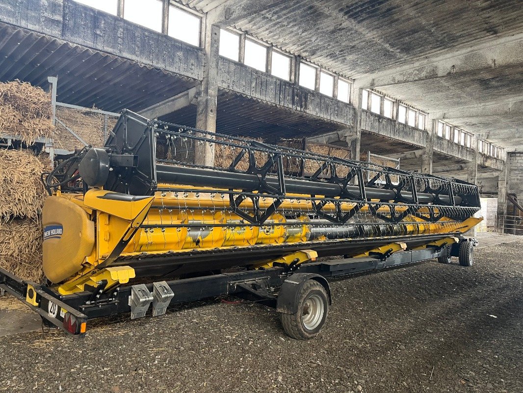 Mähdrescher tipa New Holland CR 8.90, Gebrauchtmaschine u Ebersbach (Slika 12)