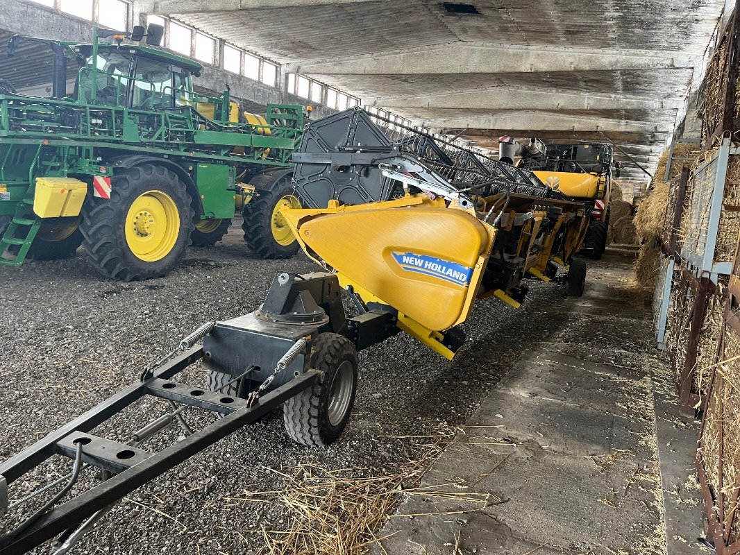 Mähdrescher tipa New Holland CR 8.90, Gebrauchtmaschine u Ebersbach (Slika 14)