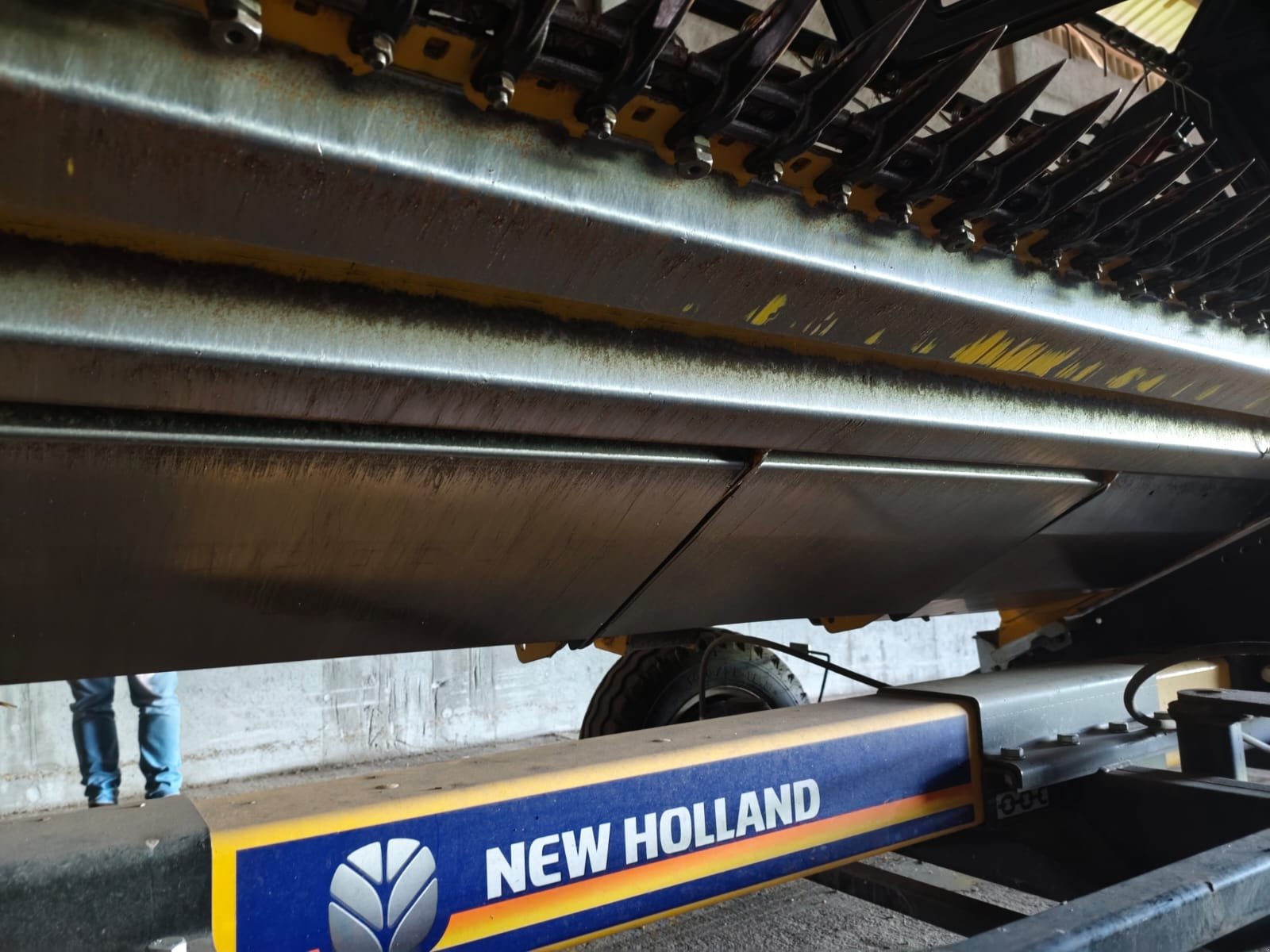 Mähdrescher des Typs New Holland CR 8.90, Gebrauchtmaschine in Taucha (Bild 18)