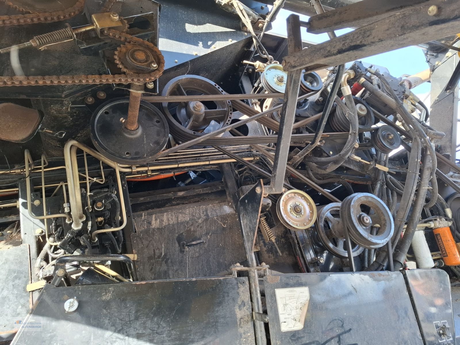 Mähdrescher of the type New Holland CR 9060 / CR9060, Gebrauchtmaschine in Altenberge (Picture 27)