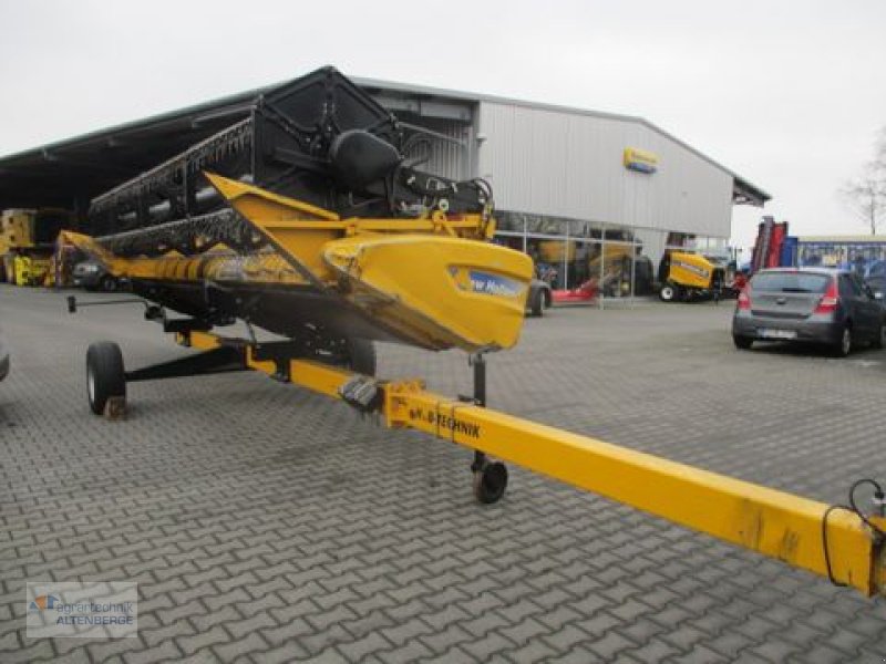 Mähdrescher of the type New Holland CR 9060 / CR9060, Gebrauchtmaschine in Altenberge (Picture 15)
