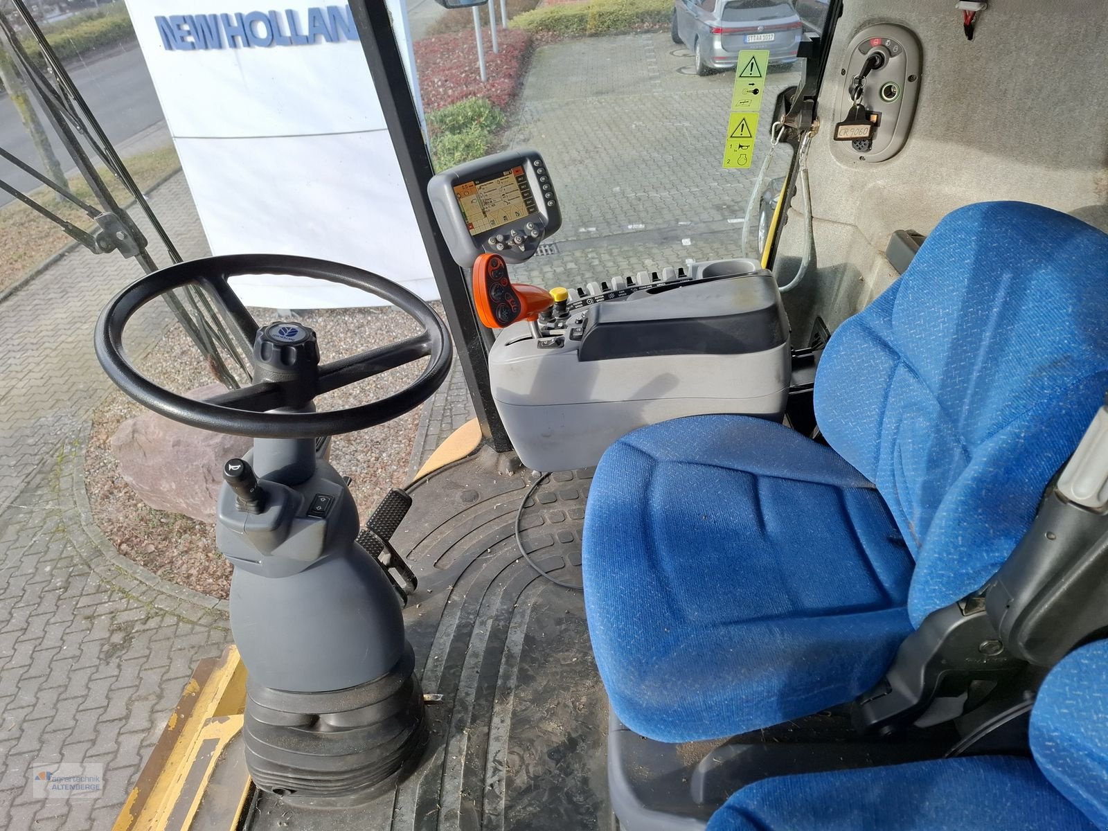 Mähdrescher of the type New Holland CR 9060 / CR9060, Gebrauchtmaschine in Altenberge (Picture 24)