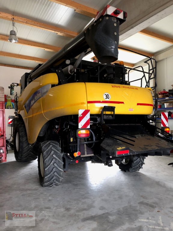 Mähdrescher typu New Holland CR 9060, Gebrauchtmaschine v Niederviehbach (Obrázek 2)