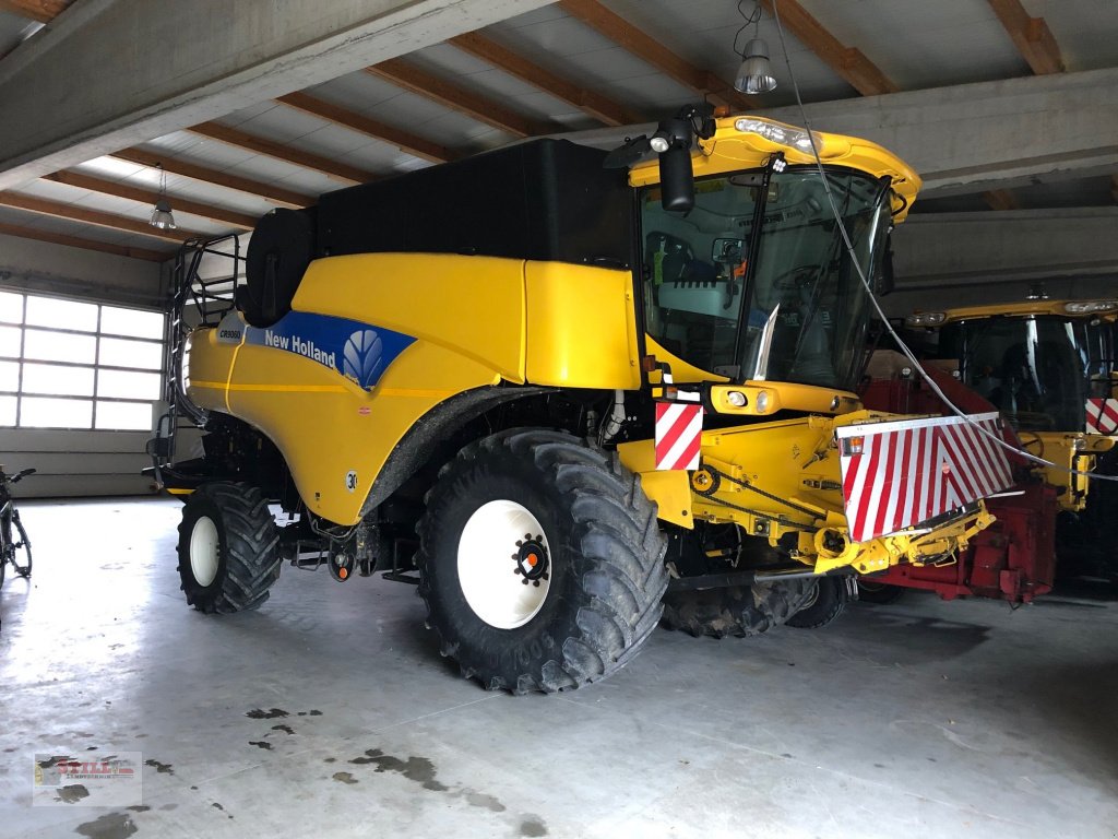 Mähdrescher typu New Holland CR 9060, Gebrauchtmaschine v Niederviehbach (Obrázek 1)