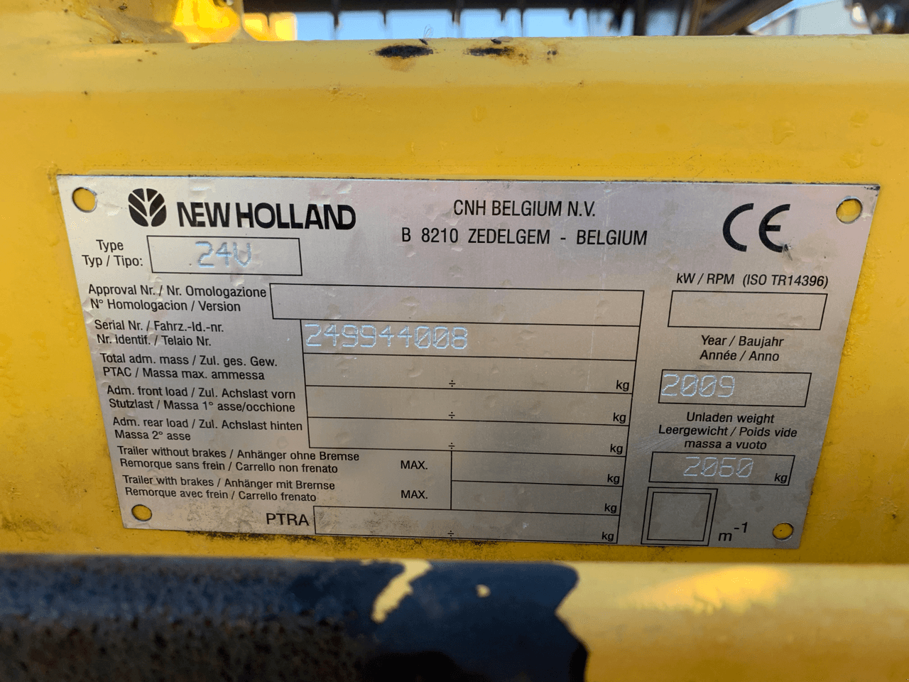 Mähdrescher tip New Holland CR 9070, Gebrauchtmaschine in TREMEUR (Poză 7)