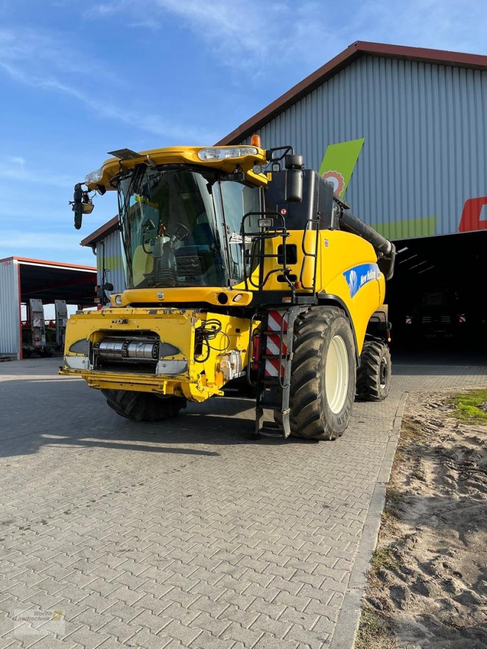 Mähdrescher tip New Holland CR 9070, Gebrauchtmaschine in Schora (Poză 1)