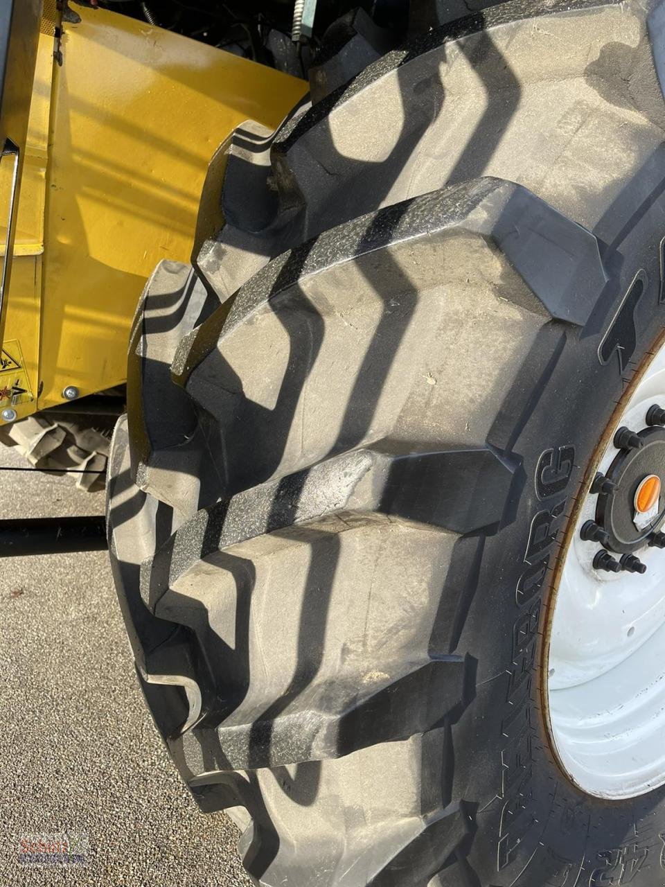 Mähdrescher del tipo New Holland CR 9080, 2150 Trommelstunden, Gebrauchtmaschine In Schierling (Immagine 11)