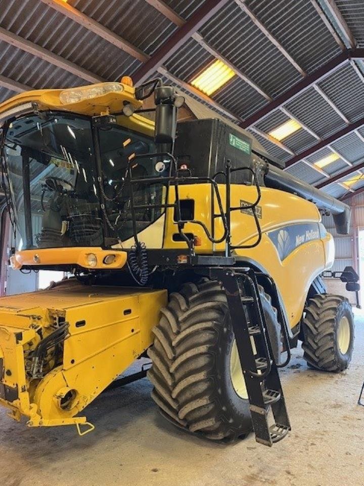 Mähdrescher tipa New Holland CR 9080 SLH, Gebrauchtmaschine u Maribo (Slika 1)