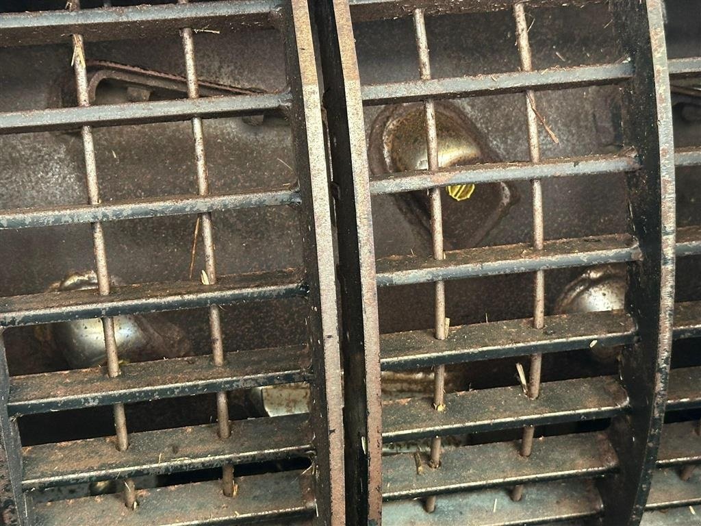 Mähdrescher of the type New Holland CR 9080 SLS Incl Varifeed 9,1 meter skærebord. SLS., Gebrauchtmaschine in Kolding (Picture 17)