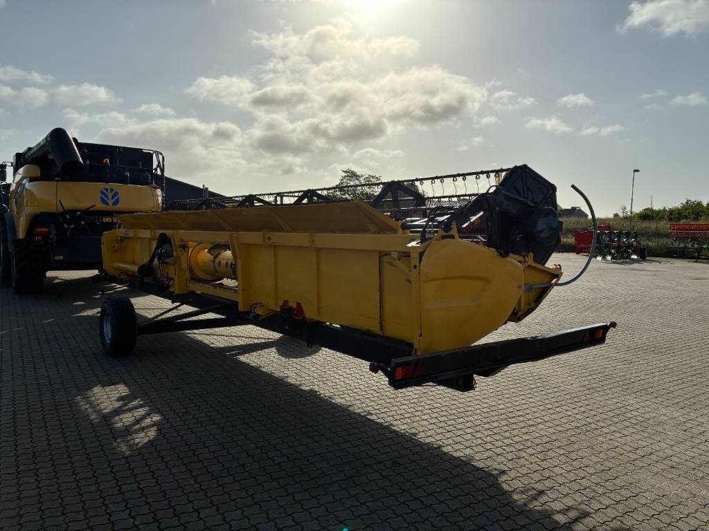 Mähdrescher typu New Holland CR 9080, Gebrauchtmaschine v Ribe (Obrázek 11)