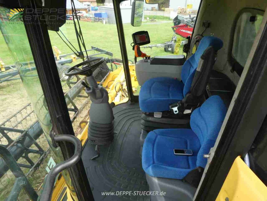 Mähdrescher of the type New Holland CR 9090 Elevation mit SW+SWW, Gebrauchtmaschine in Lauterberg/Barbis (Picture 15)