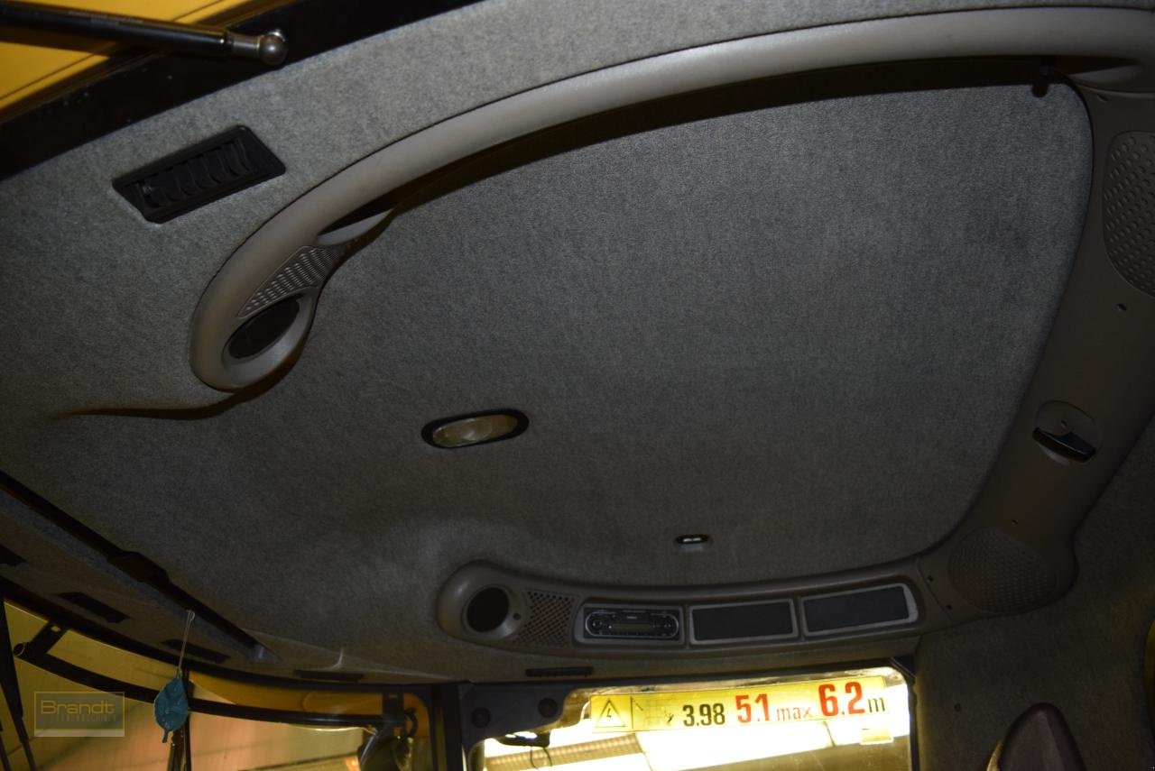 Mähdrescher of the type New Holland CR 9090 Elevation, Gebrauchtmaschine in Oyten (Picture 11)