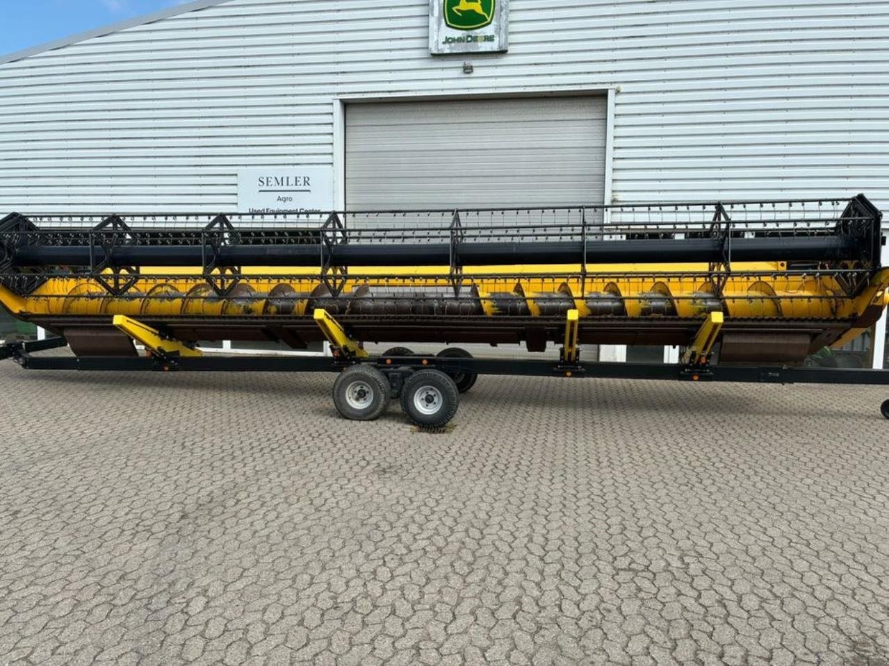 Mähdrescher of the type New Holland CR 9090, Gebrauchtmaschine in Trige (Picture 17)