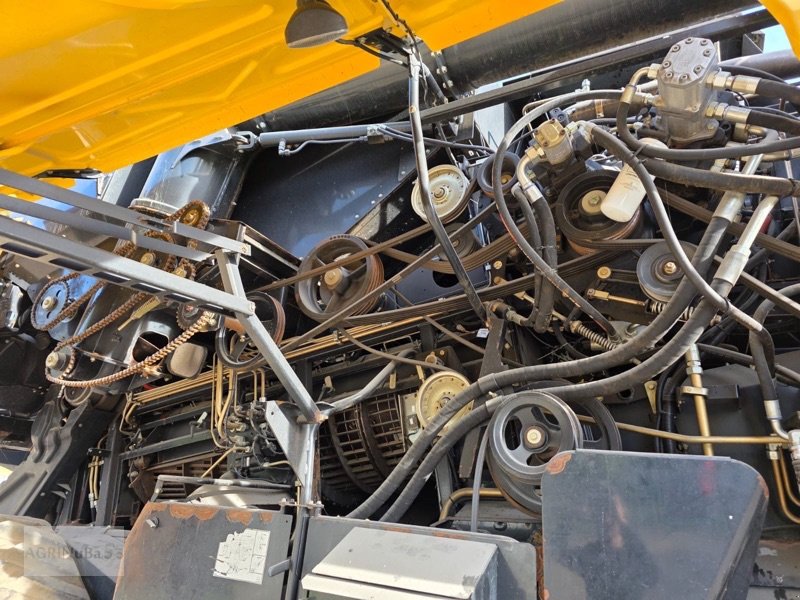 Mähdrescher des Typs New Holland CR 9090, Gebrauchtmaschine in Prenzlau (Bild 10)