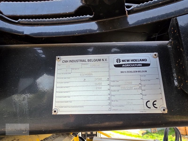 Mähdrescher of the type New Holland CR 9090, Gebrauchtmaschine in Prenzlau (Picture 8)