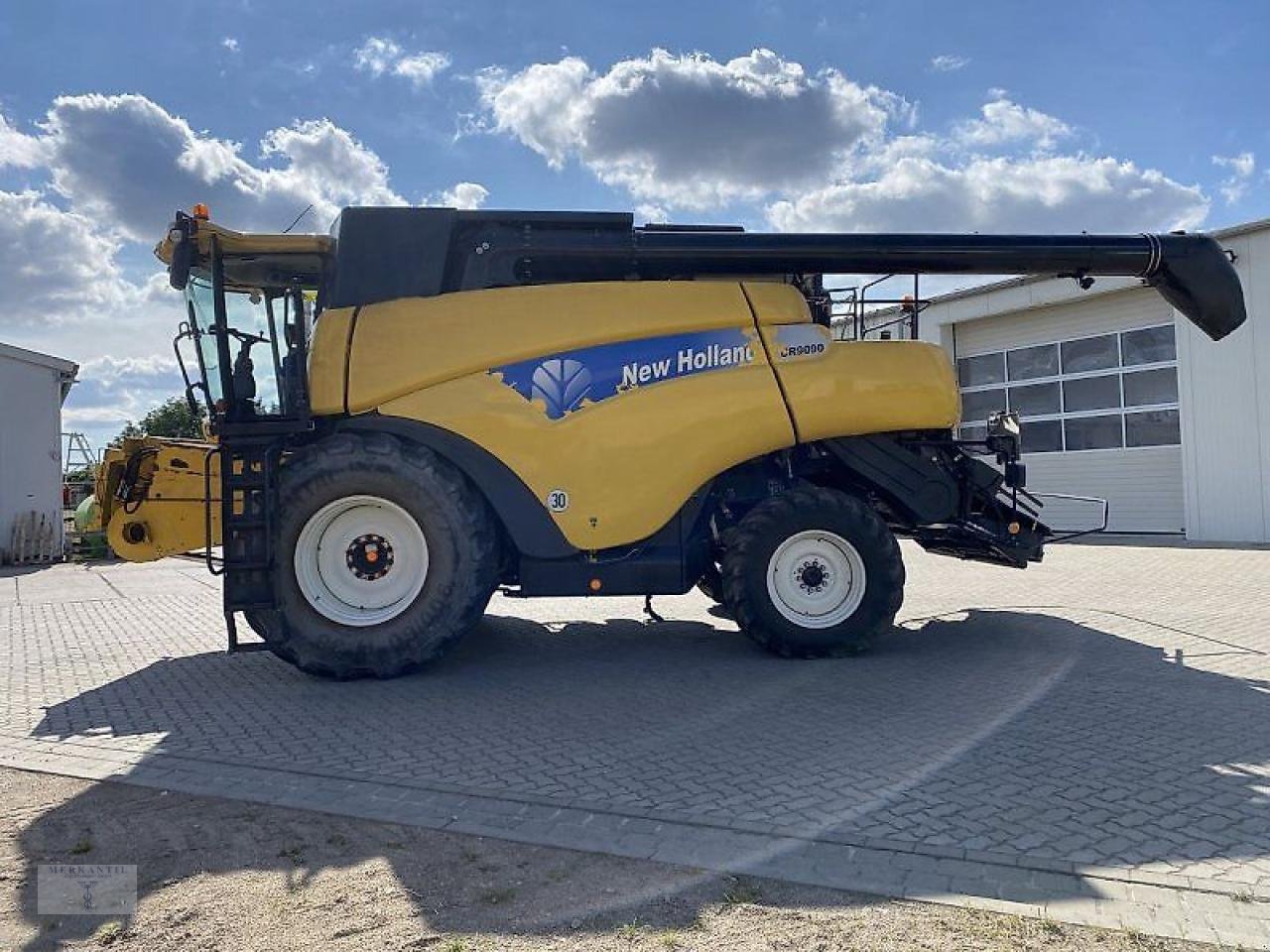 Mähdrescher des Typs New Holland CR 9090, Gebrauchtmaschine in Pragsdorf (Bild 1)