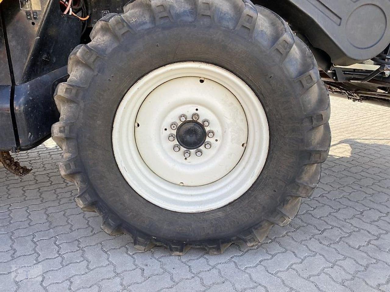 Mähdrescher des Typs New Holland CR 9090, Gebrauchtmaschine in Pragsdorf (Bild 5)