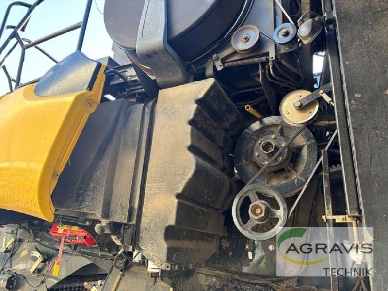 Mähdrescher of the type New Holland CR 960, Gebrauchtmaschine in Salzkotten (Picture 22)