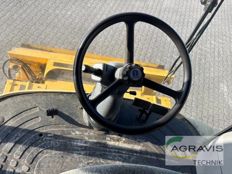 Mähdrescher of the type New Holland CR 960, Gebrauchtmaschine in Salzkotten (Picture 9)