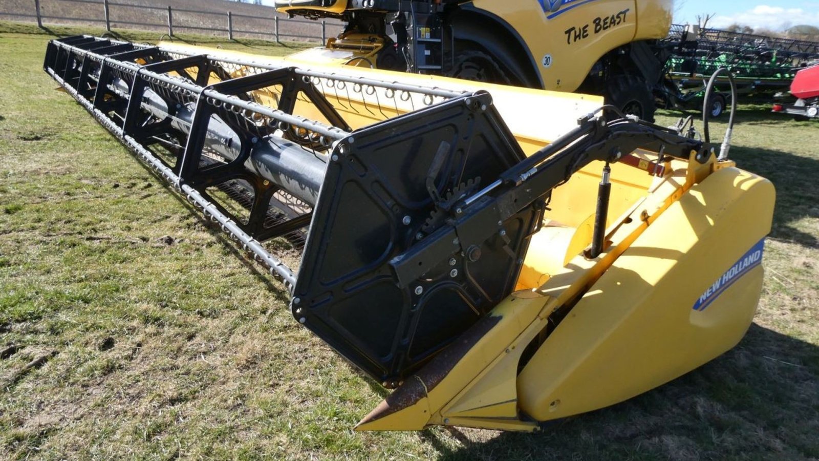 Mähdrescher des Typs New Holland CR 980 Bælte maskine. Med RTK og 12 meter skærebord., Gebrauchtmaschine in Kolding (Bild 13)