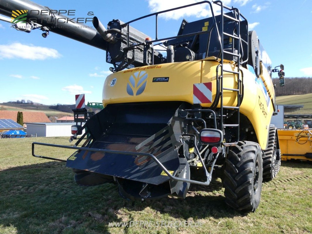 Mähdrescher tip New Holland CR 9.80 (MY 2016) Raupe, Gebrauchtmaschine in Lauterberg/Barbis (Poză 5)