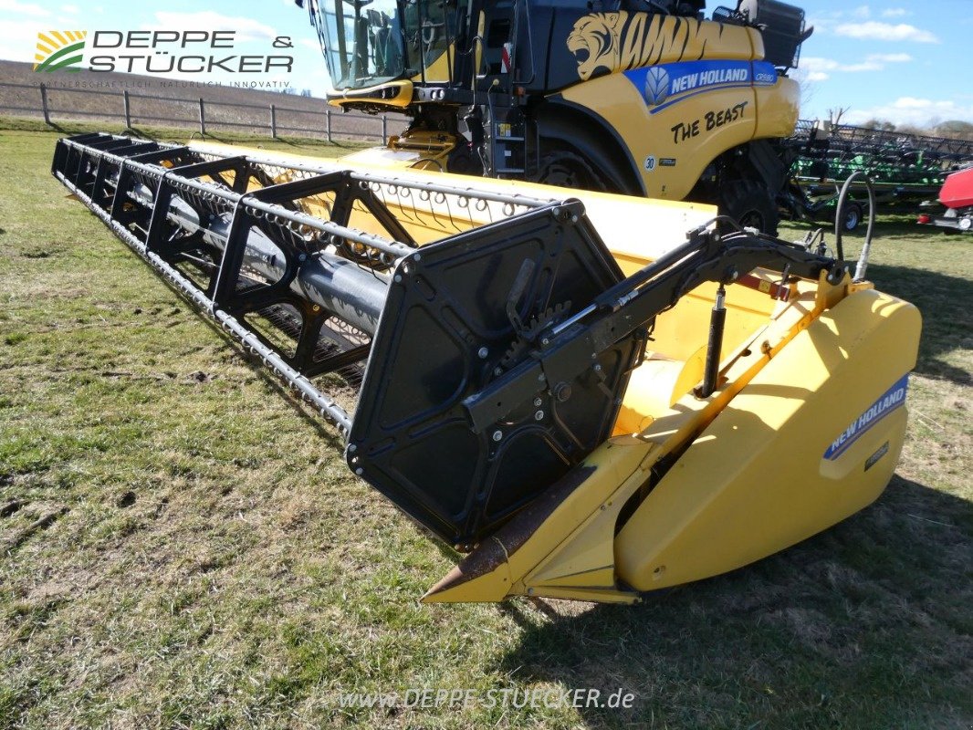 Mähdrescher tip New Holland CR 9.80 (MY 2016) Raupe, Gebrauchtmaschine in Lauterberg/Barbis (Poză 14)
