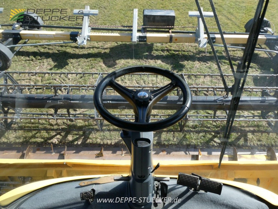 Mähdrescher tip New Holland CR 9.80 (MY 2016) Raupe, Gebrauchtmaschine in Lauterberg/Barbis (Poză 20)