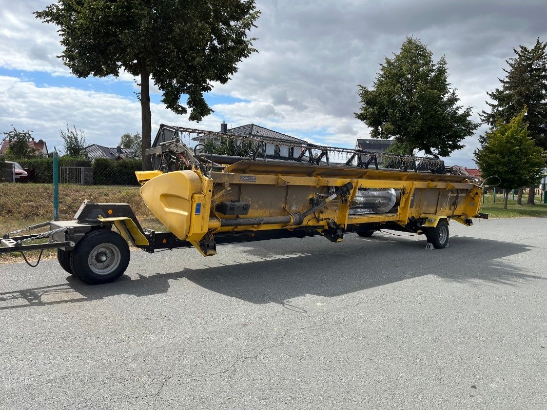 Mähdrescher typu New Holland CR 9.80, Gebrauchtmaschine v Ebersbach (Obrázek 11)