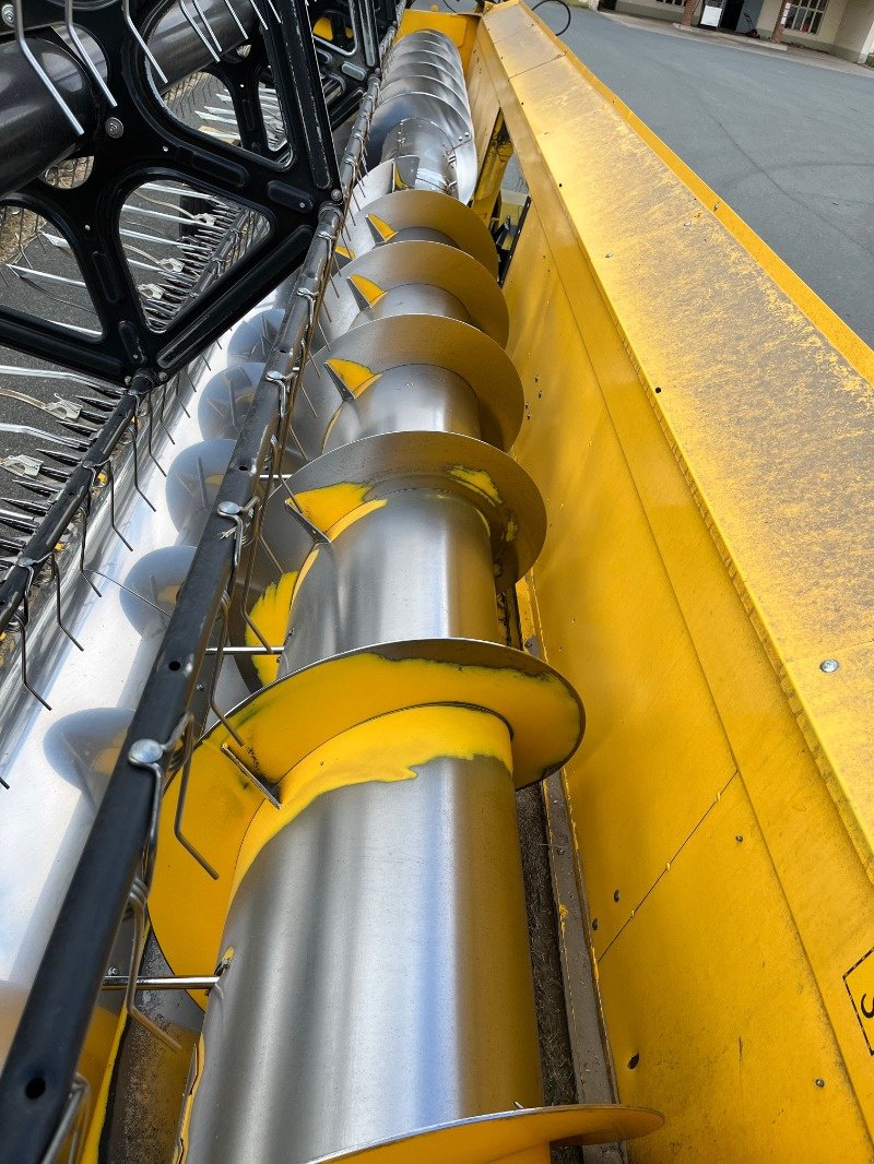 Mähdrescher typu New Holland CR 9.80, Gebrauchtmaschine v Ebersbach (Obrázek 16)