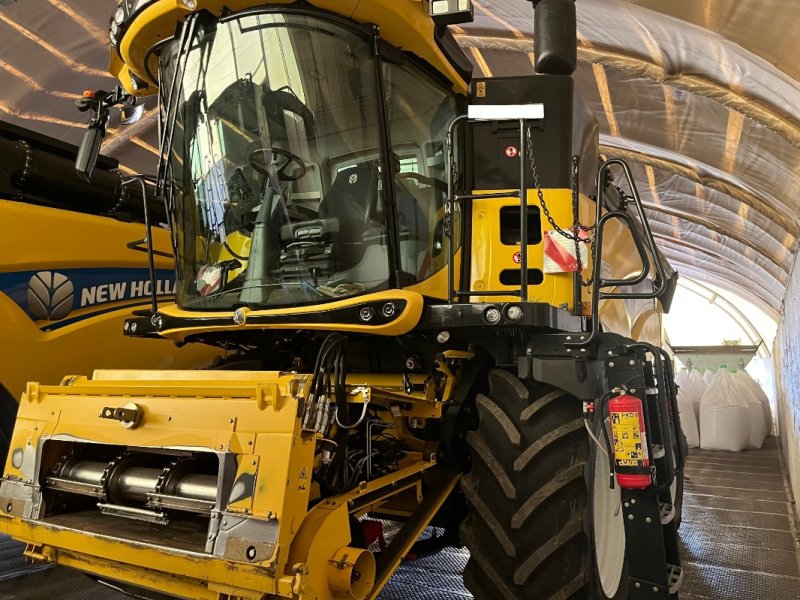 Mähdrescher typu New Holland CR 9.80, Gebrauchtmaschine v Ebersbach
