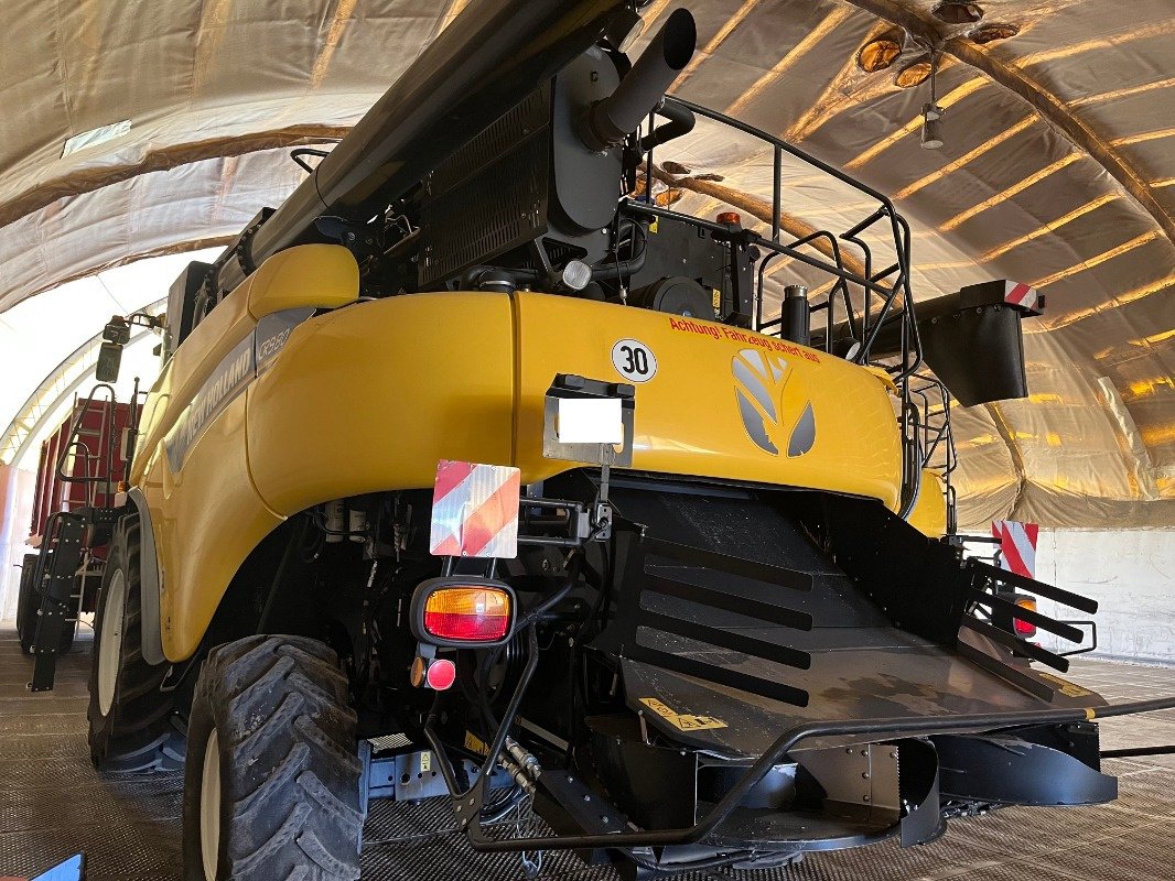 Mähdrescher typu New Holland CR 9.80, Gebrauchtmaschine v Ebersbach (Obrázek 2)