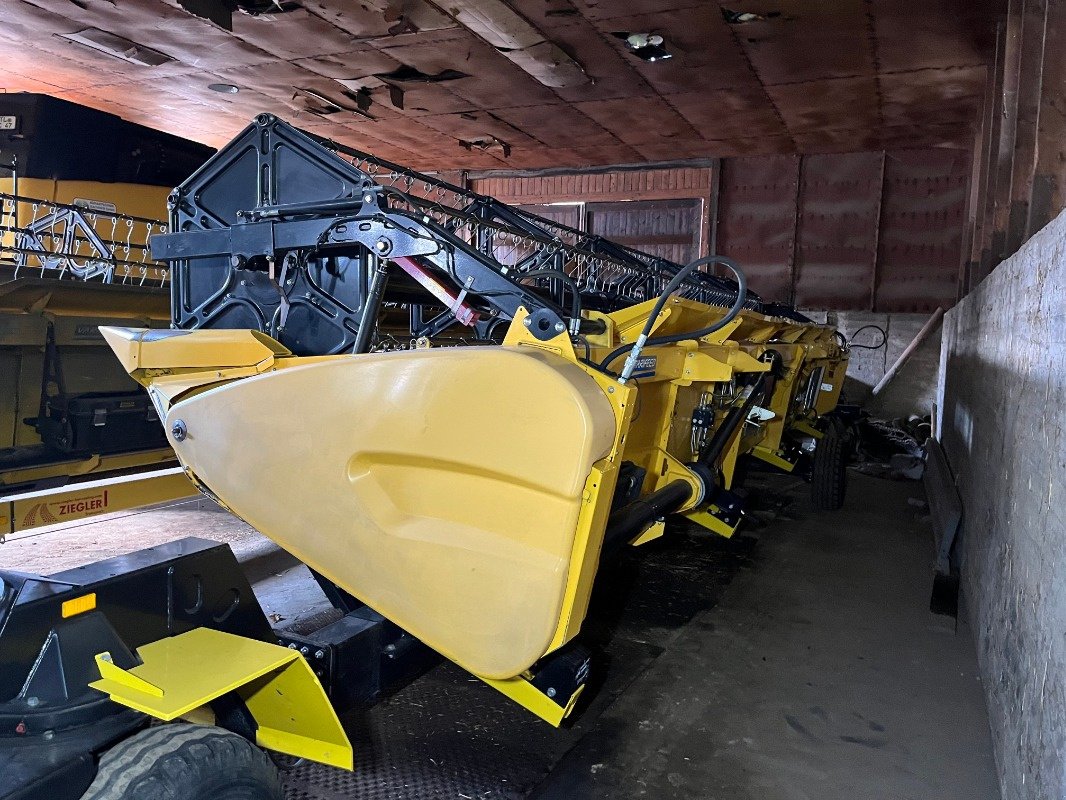 Mähdrescher typu New Holland CR 9.80, Gebrauchtmaschine v Ebersbach (Obrázek 14)