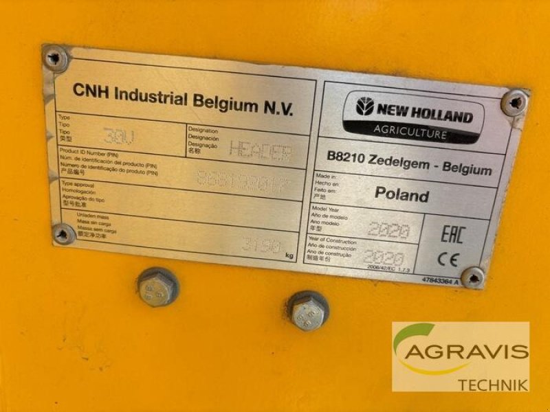 Mähdrescher of the type New Holland CR 9.90 RAUPE, Gebrauchtmaschine in Seelow (Picture 24)