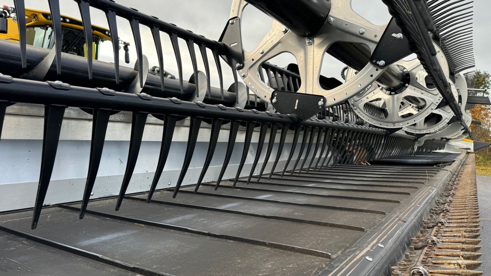 Mähdrescher of the type New Holland CR10.90, Gebrauchtmaschine in Holstebro (Picture 9)