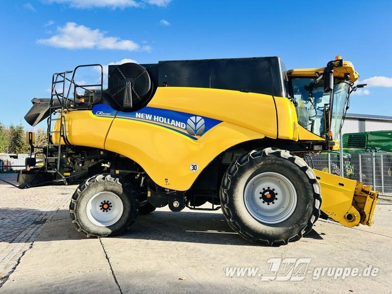 Mähdrescher типа New Holland CR8080, Gebrauchtmaschine в Sülzetal OT Altenweddingen (Фотография 4)
