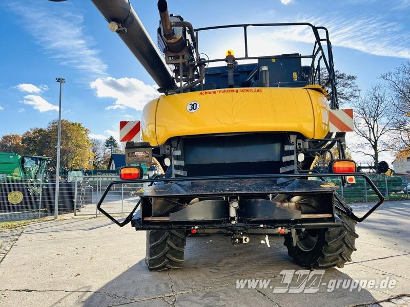 Mähdrescher du type New Holland CR8080, Gebrauchtmaschine en Sülzetal OT Altenweddingen (Photo 7)