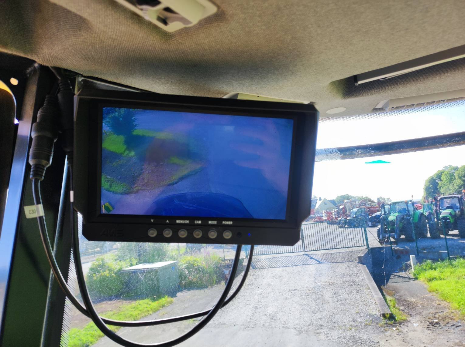 Mähdrescher del tipo New Holland CR8.90, Gebrauchtmaschine In Le Horps (Immagine 11)