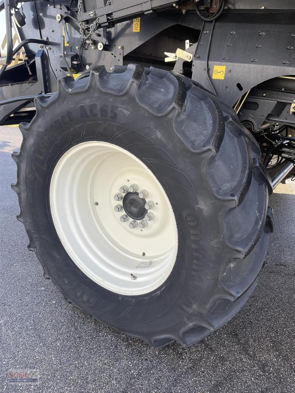 Mähdrescher typu New Holland CR9080 Elevation Allrad, mit Schneidwerk, Gebrauchtmaschine v Schierling (Obrázek 15)