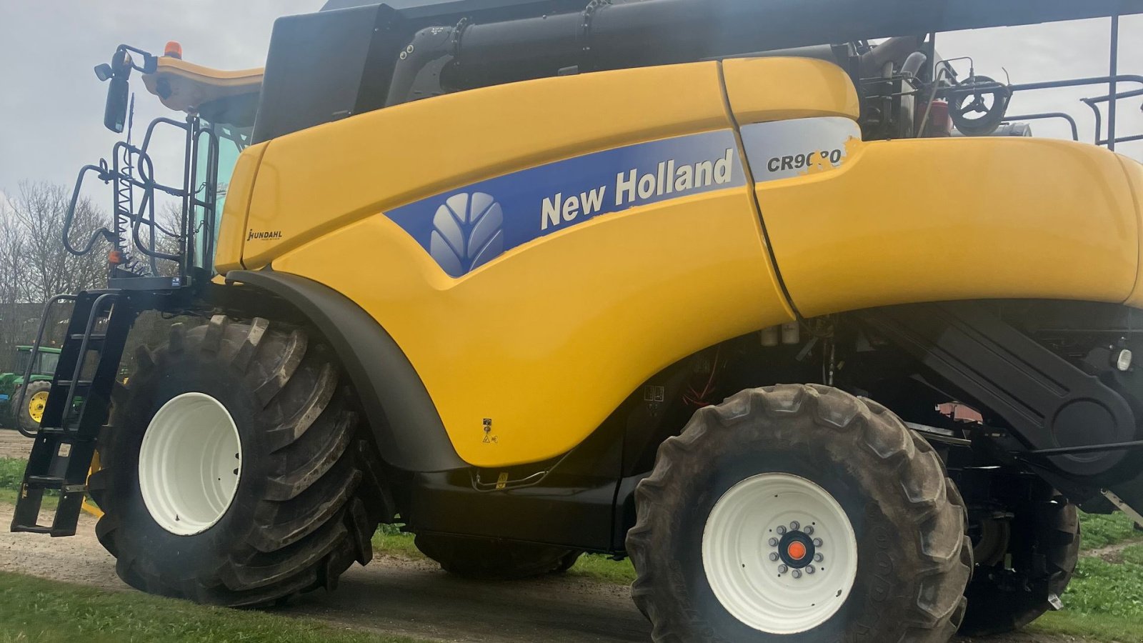 Mähdrescher za tip New Holland CR9080 Evolution, Gebrauchtmaschine u Bredsten (Slika 17)