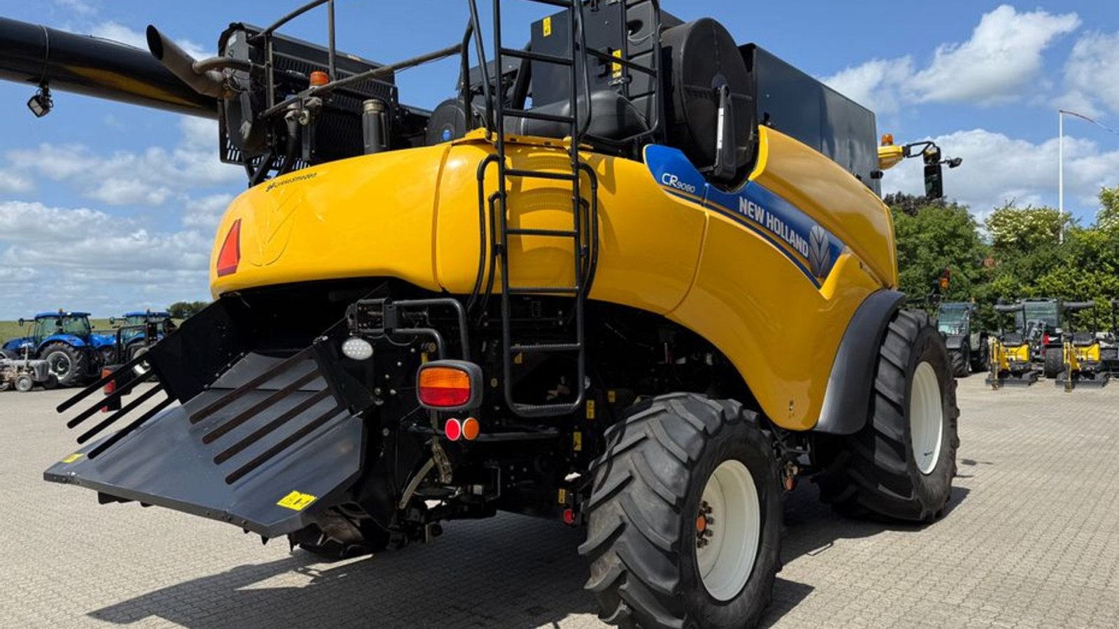 Mähdrescher of the type New Holland CR9080 SLH Elevation, Gebrauchtmaschine in Gjerlev J. (Picture 4)